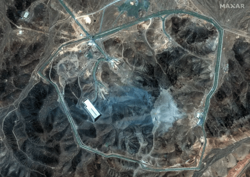 皇冠信用網在哪里开通_卫星图像：伊朗福尔道地下核设施出现6个新坑