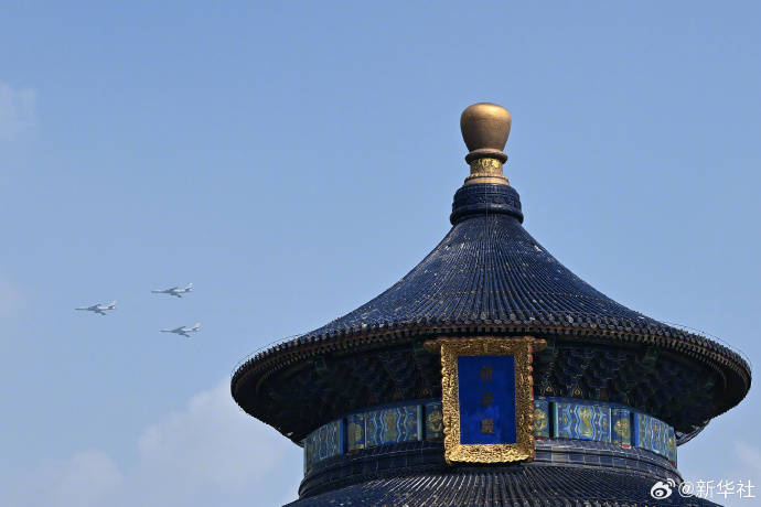 瓦鲁尔(女) vs國際米蘭(女)_金灿荣：阅兵式上让瓦鲁尔(女) vs國際米蘭(女)我大受震撼的五件大杀器