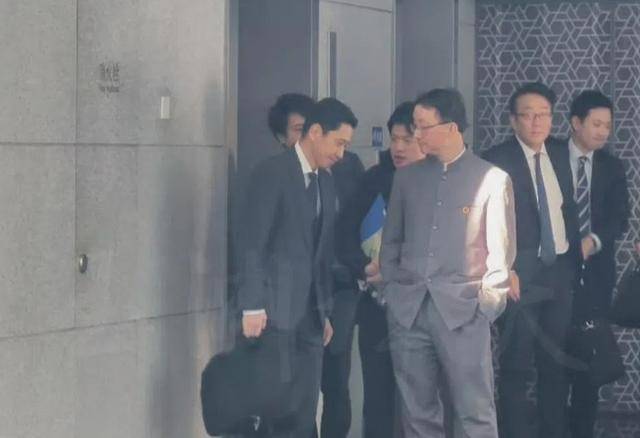 正版皇冠信用盘开户
_高市早苗启程飞赴G20正版皇冠信用盘开户
，日媒疯炒中日接触，碰瓷外交算计昭然若揭