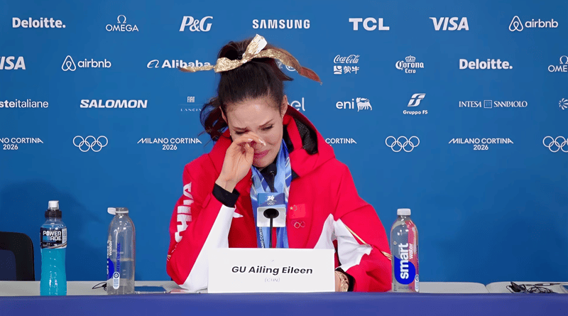 皇冠信用网地址_泪洒发布会现场皇冠信用网地址！谷爱凌夺金后得知奶奶去世：会和她一样勇敢